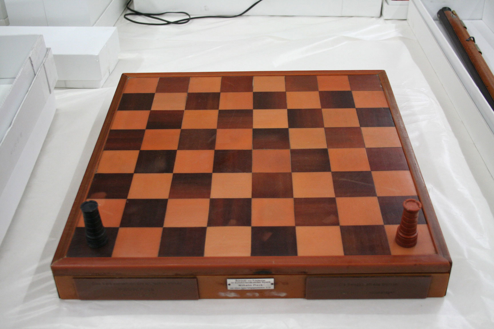 Wilhem Pieck birthday chess set